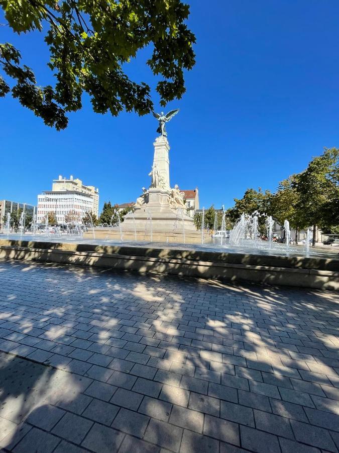 Le Petit Duc Dijon Exterior foto