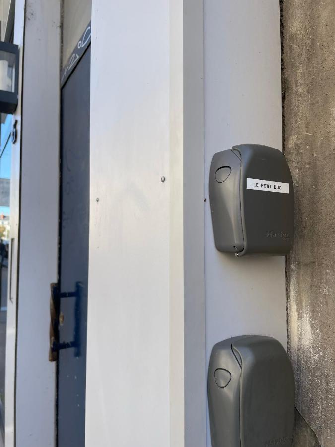 Le Petit Duc Dijon Exterior foto